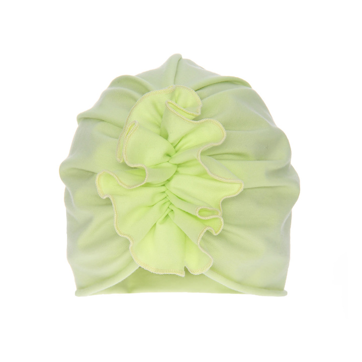 Хлопковая шапочка для девочек осень/весна лаймово-зеленого цвета с декоративной складкой Verka