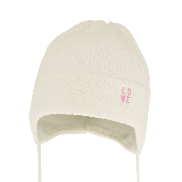 Осенне-весенняя шапочка для девочки кремовая Camilla
