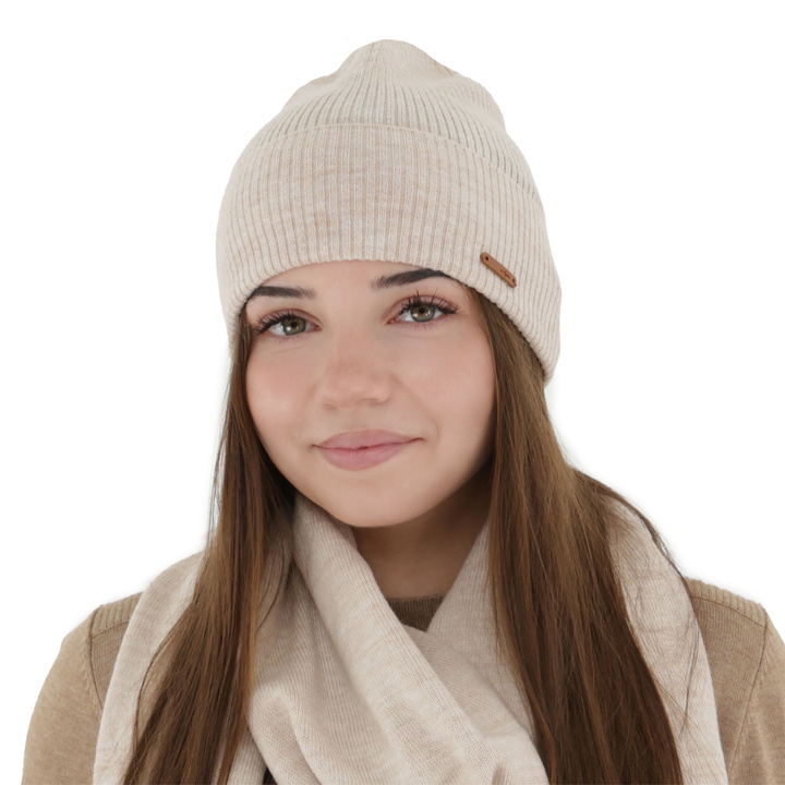 Женская осенняя/зимняя шапка, бежевая, 100% мериносовая шерсть, Flerra