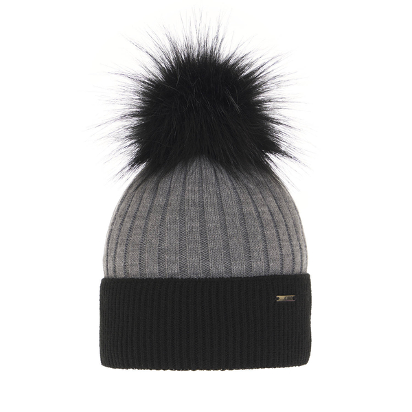Женская зимняя шапка черного цвета с помпоном Funda