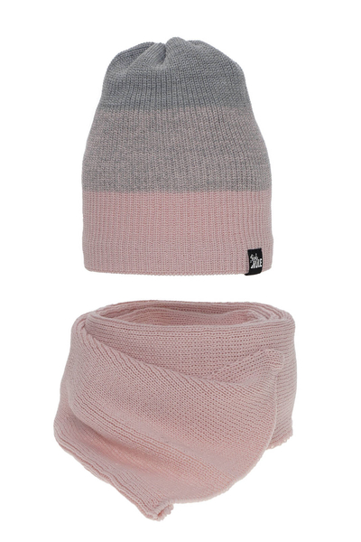Зимний комплект для девочки: шапка и шарф розового цвета Kourtney